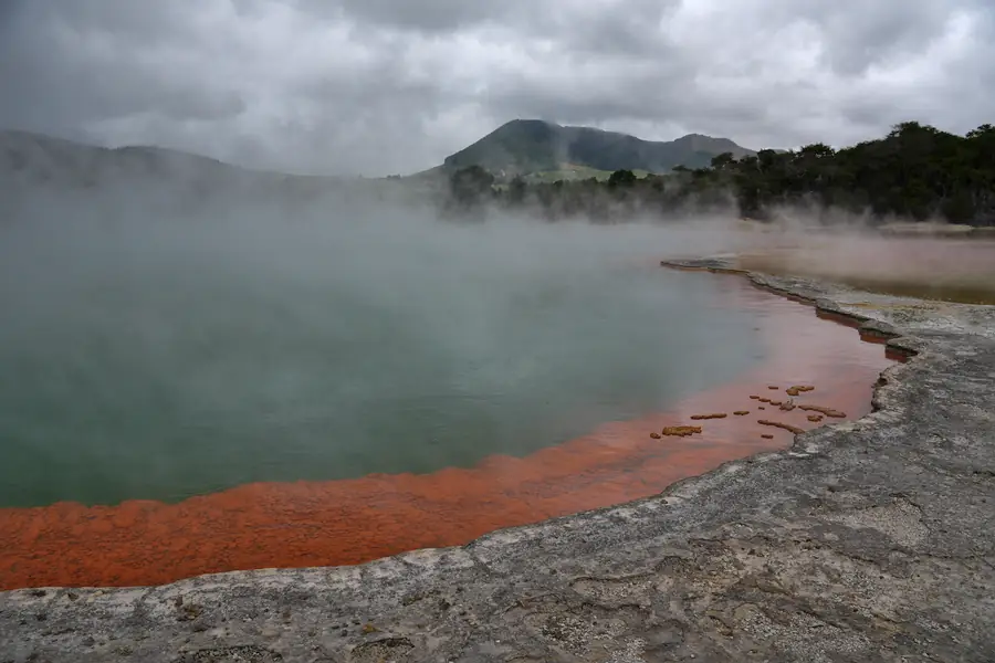 Waiotapu Edge of Champagne Pool